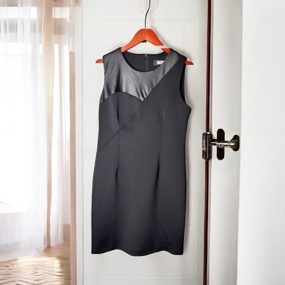 DKNY Sheath Dress Knee Length Sleeveless Lined Black Womens Size 10 NWT